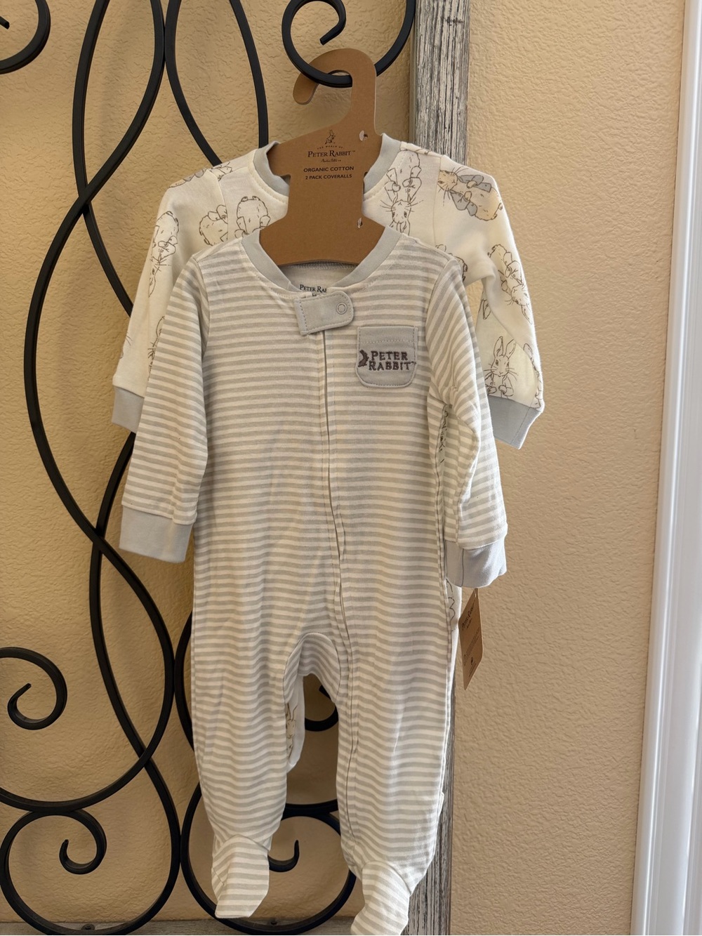 Peter rabbit Organic Cotton Baby two-Piece - Cream & Light Gray